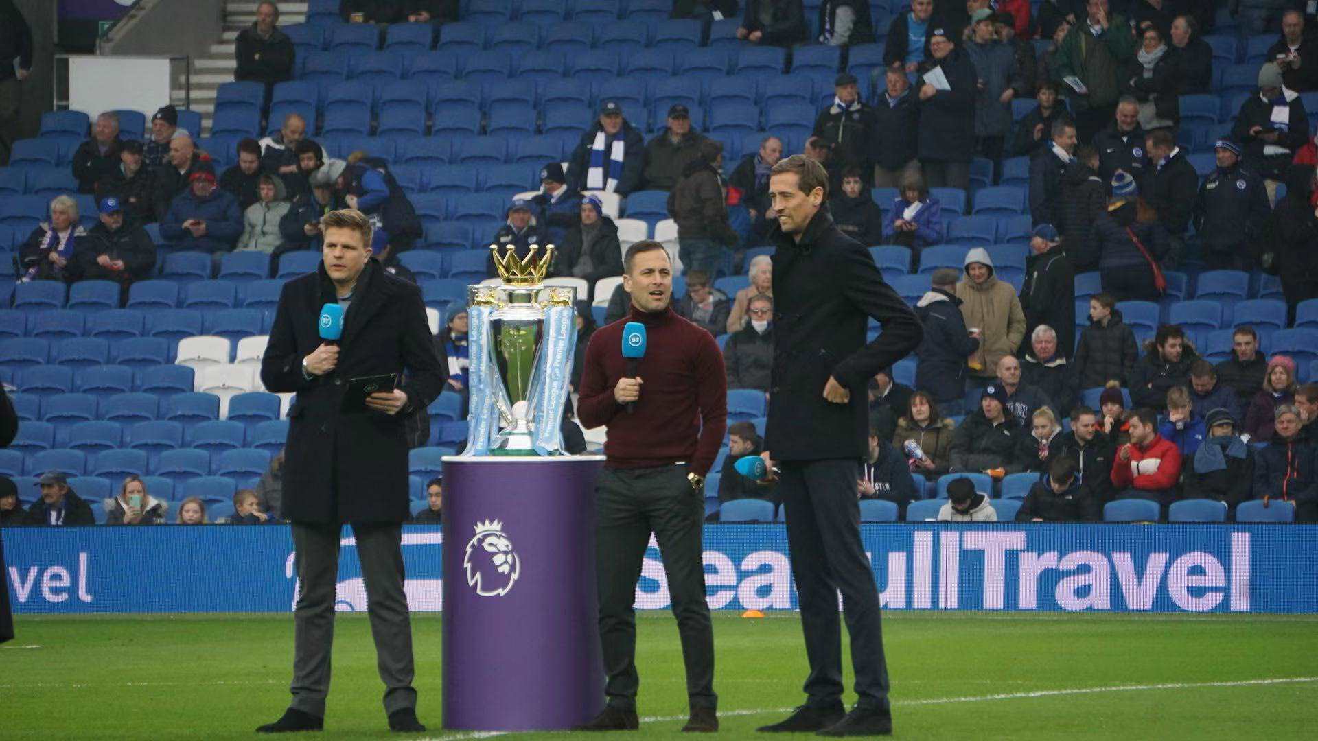 队友们再次 队友们再次